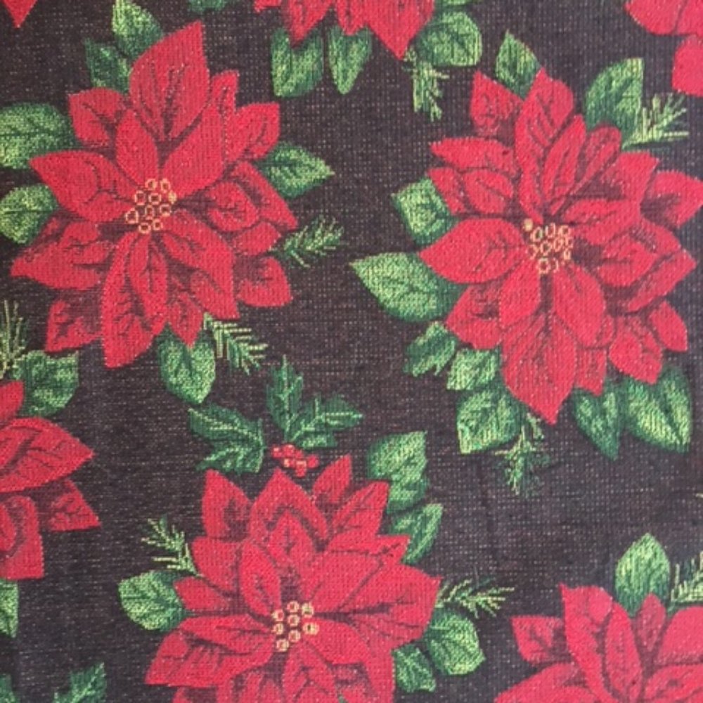 Christmas Pointsetta Tablecloth Vibrant Oblong